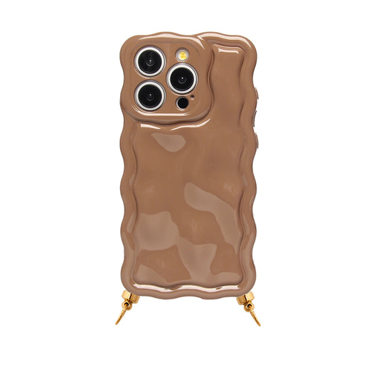 Wavy phone case brown with rings
