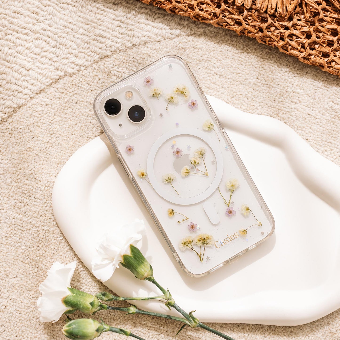 Olivia Dried Flowers Phonecase – with MagSafe